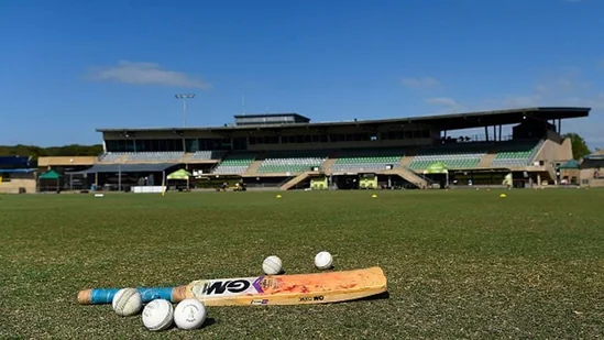 Karnataka narrowly defeats Punjab in thrilling Vijay Hazare Trophy match; Mumbai and Maharashtra secure victories